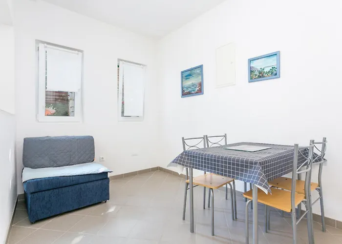With Parking Space Igrane, Makarska - 6796 إيغراني