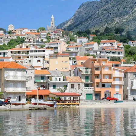 With A Parking Space Igrane, Makarska - 6796